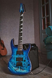 featured image thumbnail for post Complete Ibanez Guitar Guide | RG, S, JEM & AZ Resources