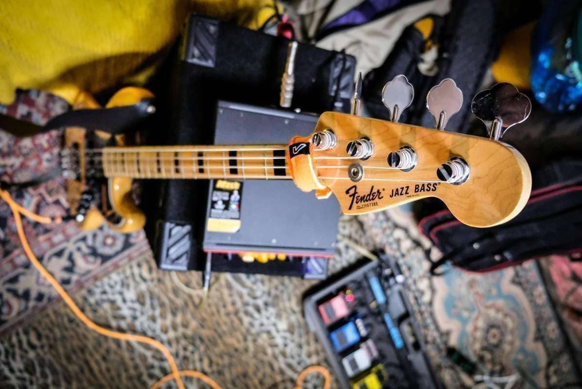 Precision Bass with Strings